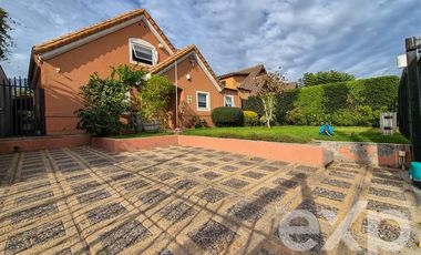 Casa en Venta en Jardines de la Viña