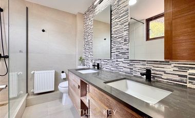 Casa en Arriendo en Helsby - Valenzuela Puelma