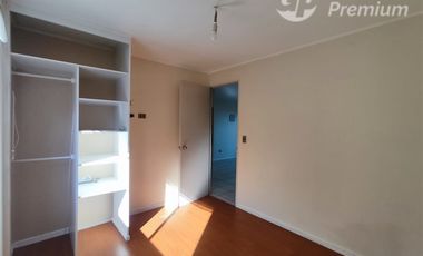 Casa en Arriendo en Costado de plaza