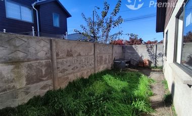 Casa en Arriendo en Costado de plaza