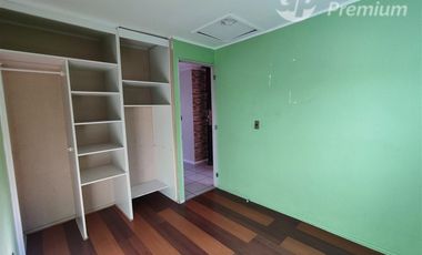 Casa en Arriendo en Costado de plaza