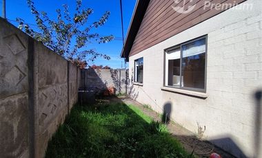 Casa en Arriendo en Costado de plaza