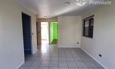 Casa en Arriendo en Costado de plaza