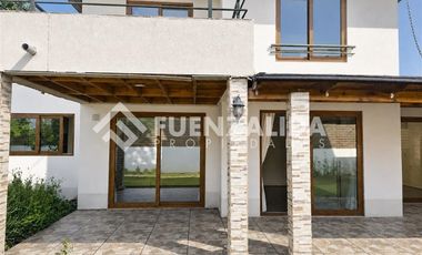 Casa en Arriendo en Condominio los Caiquenes Ciudad de los valles