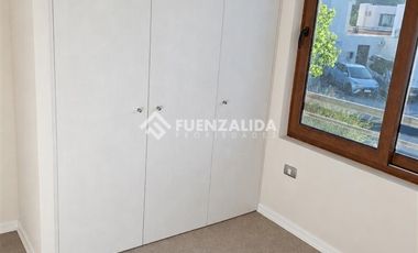 Casa en Arriendo en Condominio los Caiquenes Ciudad de los valles