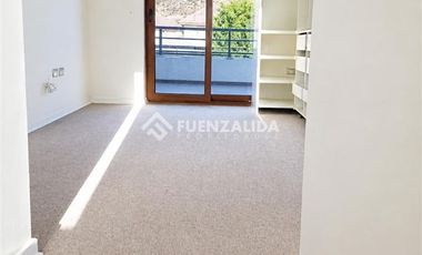 Casa en Arriendo en Condominio los Caiquenes Ciudad de los valles