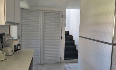 CASA EN VENTA -POSIBLE APTA BANCO