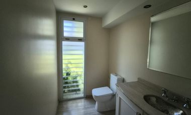 CASA EN VENTA -POSIBLE APTA BANCO