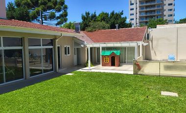 CASA EN VENTA -POSIBLE APTA BANCO
