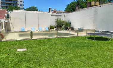 CASA EN VENTA -POSIBLE APTA BANCO