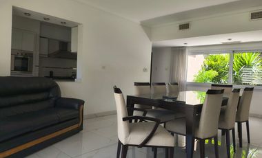 CASA EN VENTA -POSIBLE APTA BANCO
