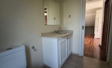 CASA EN VENTA -POSIBLE APTA BANCO