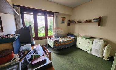 Casa en venta en Ranelagh con pileta y quincho