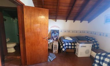 Casa en venta en Ranelagh con pileta y quincho