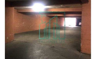 Estacionamiento en Arriendo en ESTACIONAMIENTO BARRIO EL GOLF