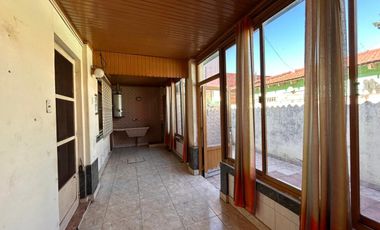 VENTA CASA 4 AMB JARDÍN GARAGE Y PATIO LANÚS ESTE