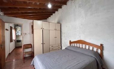 VENTA CASA 4 AMB JARDÍN GARAGE Y PATIO LANÚS ESTE