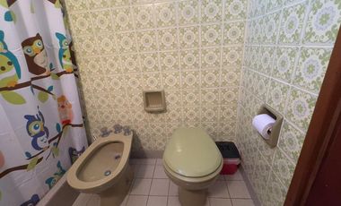 VENTA CASA 3 AMB PARQUE MAS GARAGE O DPTO COLINAS
