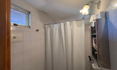 VENTA CASA 3 AMB PARQUE MAS GARAGE O DPTO COLINAS