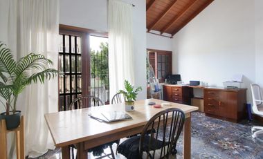 VENTA LOCAL CON CASA BANFIELD TERRAZA Y COCHERA