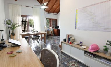 VENTA LOCAL CON CASA BANFIELD TERRAZA Y COCHERA
