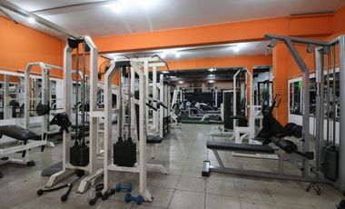 VENTA LOCAL CON CASA BANFIELD TERRAZA Y COCHERA