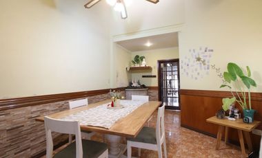 VENTA LOCAL CON CASA BANFIELD TERRAZA Y COCHERA