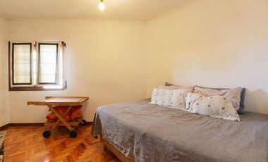 VENTA LOCAL CON CASA BANFIELD TERRAZA Y COCHERA