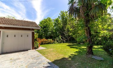 Casa 4 dorm c/ pileta quincho alquiler AMUEBLADA