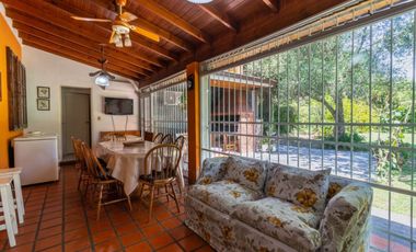 Casa 4 dorm c/ pileta quincho alquiler AMUEBLADA