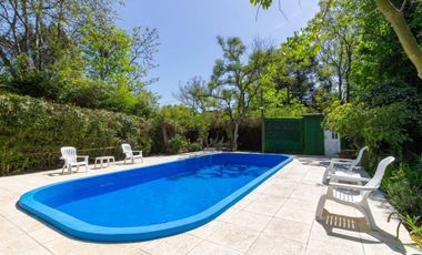 Casa 4 dorm c/ pileta quincho alquiler AMUEBLADA
