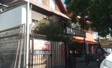 VENDO CASA CON DESTINO COMERCIAL EN AV MACUL