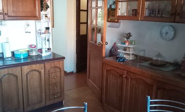 VENDO CASA CON DESTINO COMERCIAL EN AV MACUL