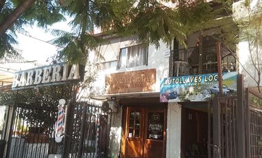VENDO CASA CON DESTINO COMERCIAL EN AV MACUL