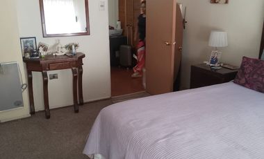 VENDO CASA CON DESTINO COMERCIAL EN AV MACUL