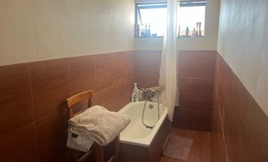 ARRIENDO DE CASA AMOBLADA PEÑAFLOR