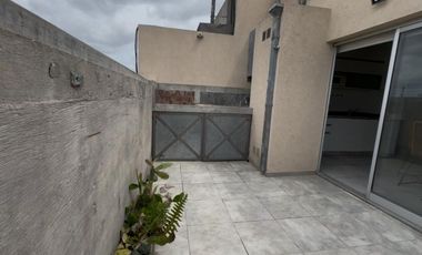 VENTA Dpto. 3Amb con TERRAZA propia + Baulera XXL