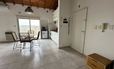 VENTA Dpto. 3Amb con TERRAZA propia + Baulera XXL