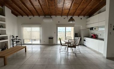 VENTA Dpto. 3Amb con TERRAZA propia + Baulera XXL