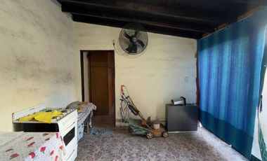 VENTA CASA 3 AMB. BELLA VISTA C.COCHERA QUINCHO