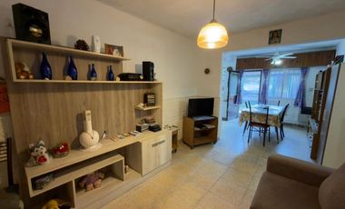VENTA CASA 3 AMB. BELLA VISTA C.COCHERA QUINCHO