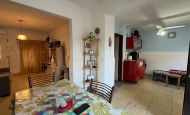 VENTA CASA 3 AMB. BELLA VISTA C.COCHERA QUINCHO