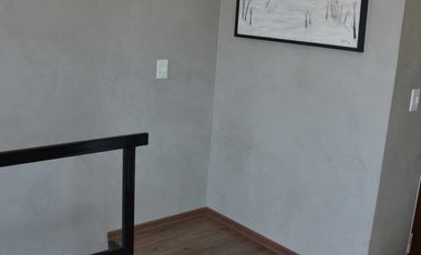 Casa 2 familias. Garaje para 3 vehículos y pileta