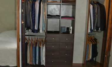 Casa 2 familias. Garaje para 3 vehículos y pileta