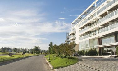 Departamento en Venta en Hilton Pilar Golf