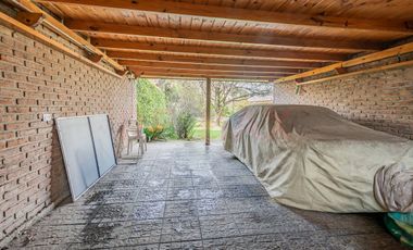 Casa 6 amb en Aldo Bonzi - PERMUTA / CREDITO