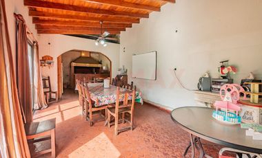 Casa 6 amb en Aldo Bonzi - PERMUTA / CREDITO