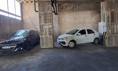 COCHERA DOBLE COMPLEJO “LA MERCED” AV. OLMOS 138