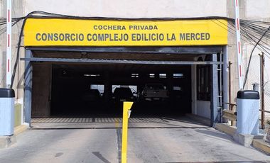 COCHERA DOBLE COMPLEJO “LA MERCED” AV. OLMOS 138
