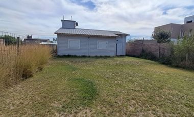 VENTA | CASA 2 DORM | B° ALTOS DE CNEA | PLOTTIER